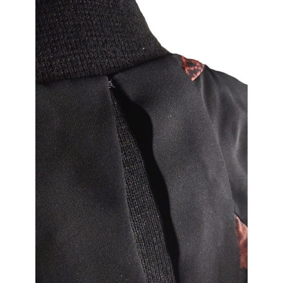 A.L.C. Silk Printed Black & Red Blouse XS - Picture 4 of 6